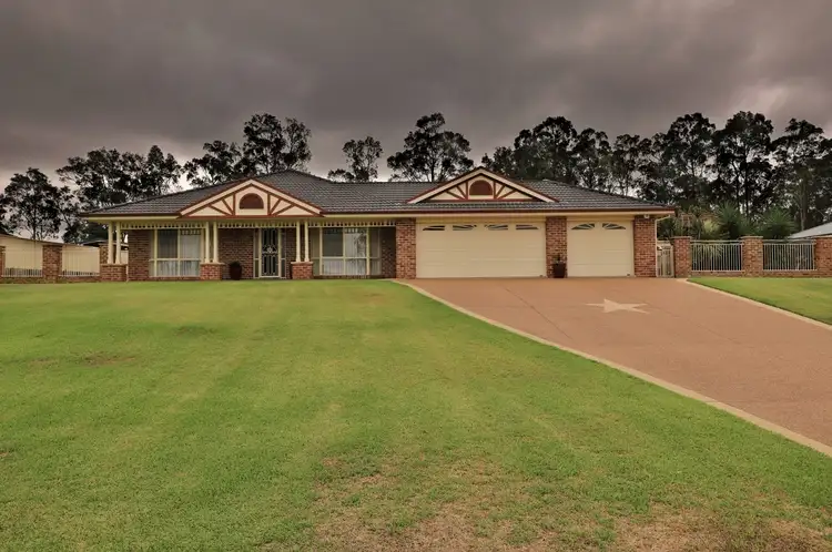 67 Woodlands Drive, Weston NSW 2326