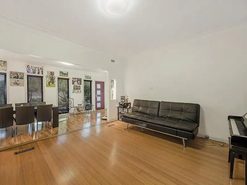 Main view of Homely unit listing, 1/17 Scott Avenue, St Albans VIC 3021