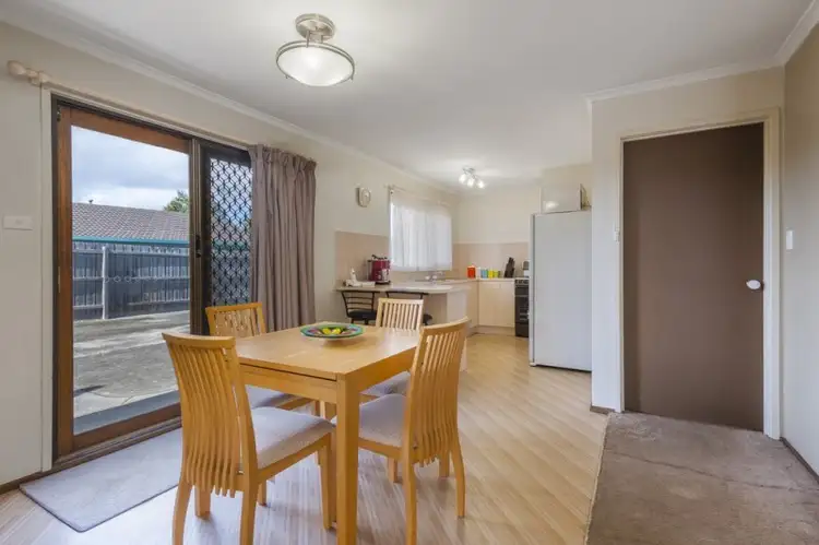 Third view of Homely house listing, 2 Bennett Court, Sunbury VIC 3429