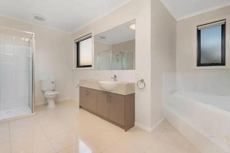 Sixth view of Homely townhouse listing, 21 Woiwurung Crescent, Coburg VIC 3058