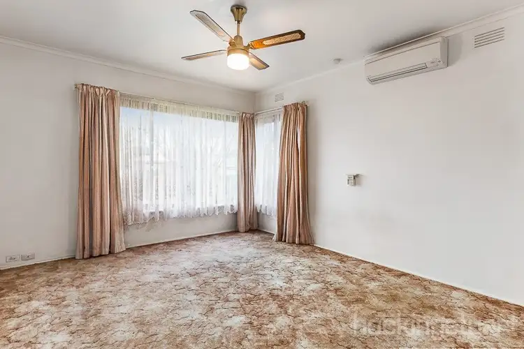 Second view of Homely house listing, 4 Huon Grove, Bentleigh East VIC 3165
