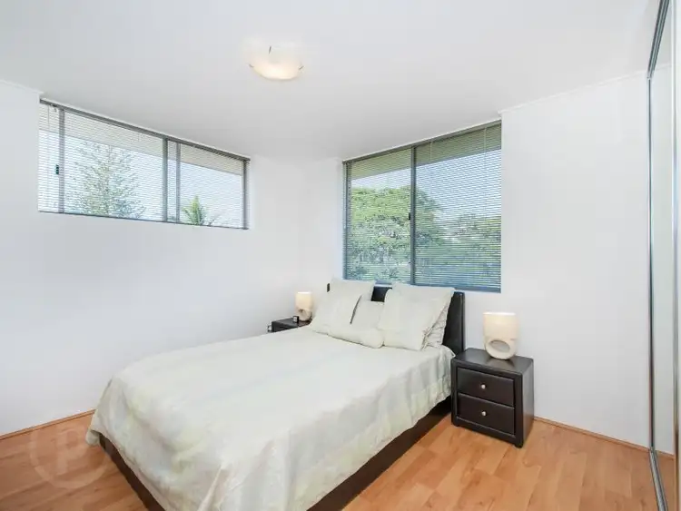 Fourth view of Homely unit listing, 6/31 St Leonards Street, Coorparoo QLD 4151