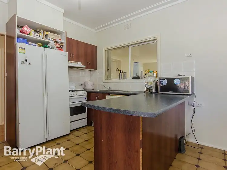 Fourth view of Homely house listing, 4 Kirby Court, St Albans VIC 3021