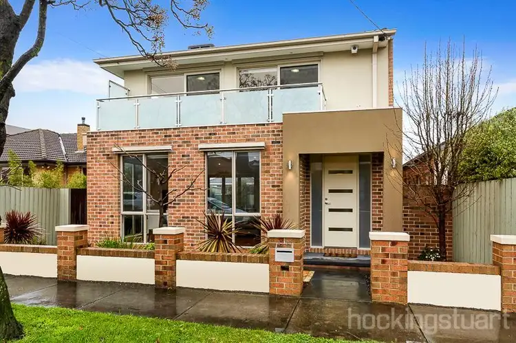 Main view of Homely townhouse listing, 2/30 Matilda Road, Moorabbin VIC 3189