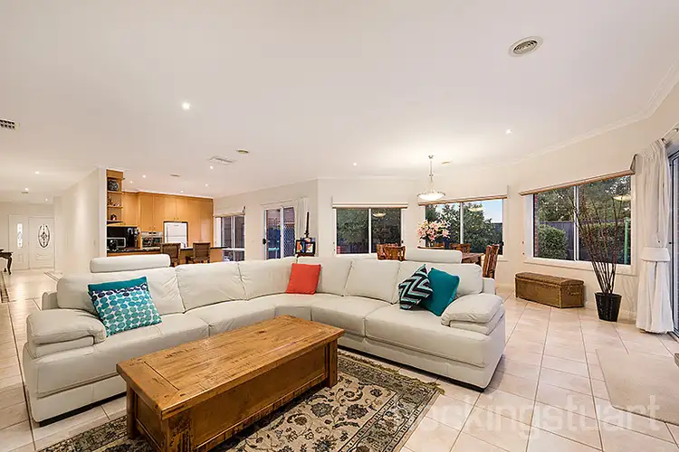 Second view of Homely house listing, 25 Reef Court, Aspendale Gardens VIC 3195