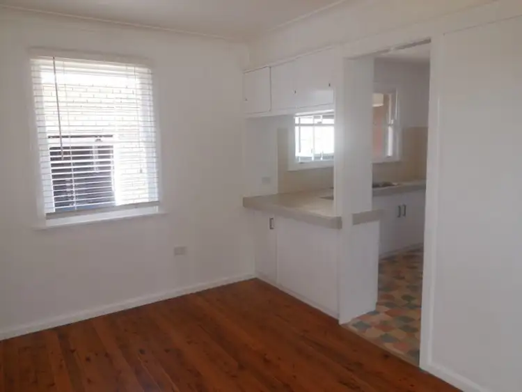 Fifth view of Homely house listing, 9 Gibson Street, Goulburn NSW 2580