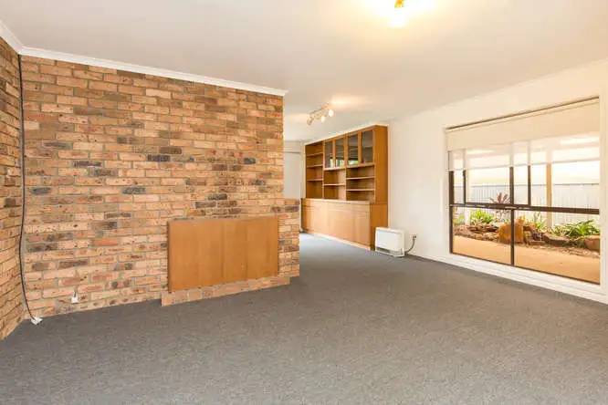 Second view of Homely house listing, 12 Ash Court, Red Cliffs VIC 3496
