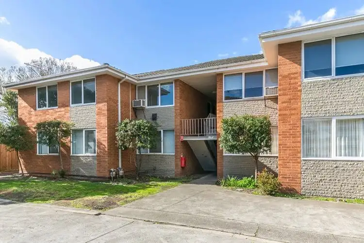 14/10 Heather Avenue, Brooklyn VIC 3012