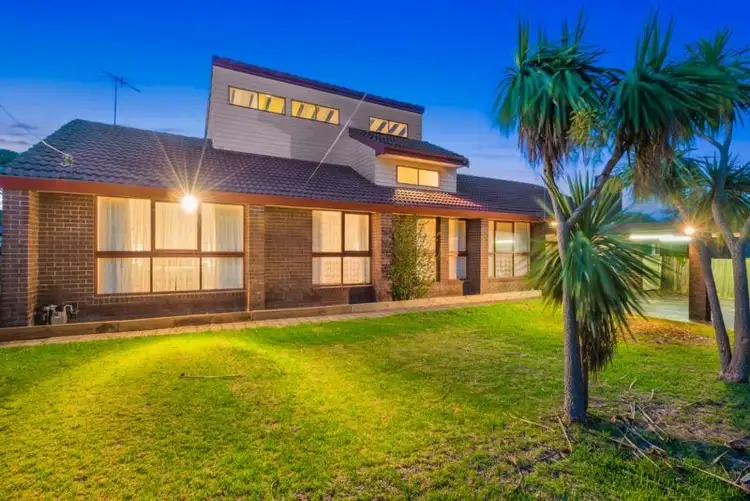 11 Mawson Court, Sunbury VIC 3429
