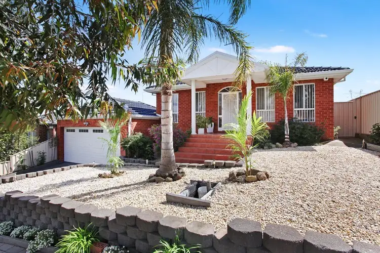 Second view of Homely house listing, 7 Inverie Court, Greenvale VIC 3059