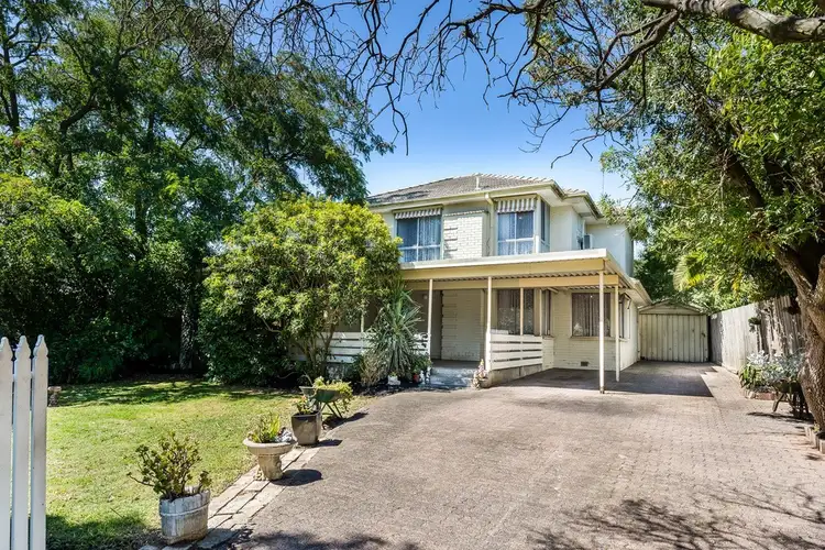 24 Akuna Avenue, Notting Hill VIC 3168