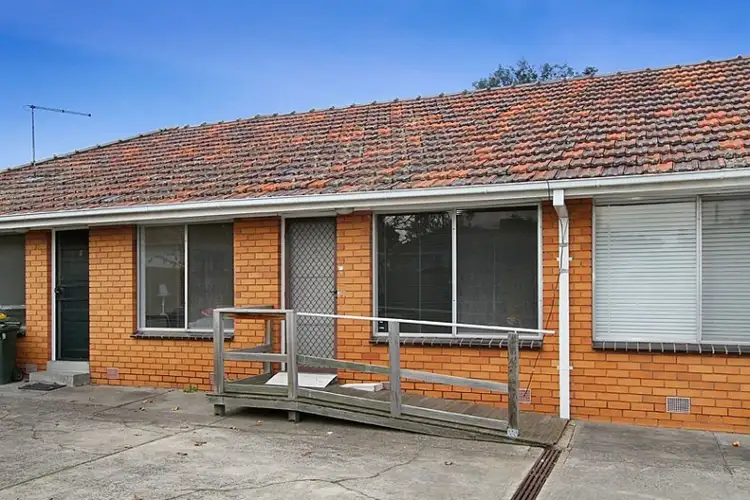 Second view of Homely unit listing, 2/102 Crookston Road, Reservoir VIC 3073