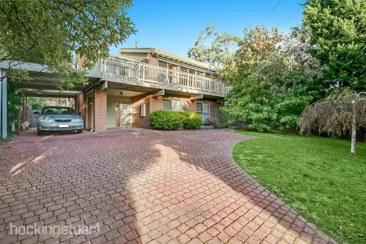 27 Carrathool Avenue, Rosebud VIC 3939