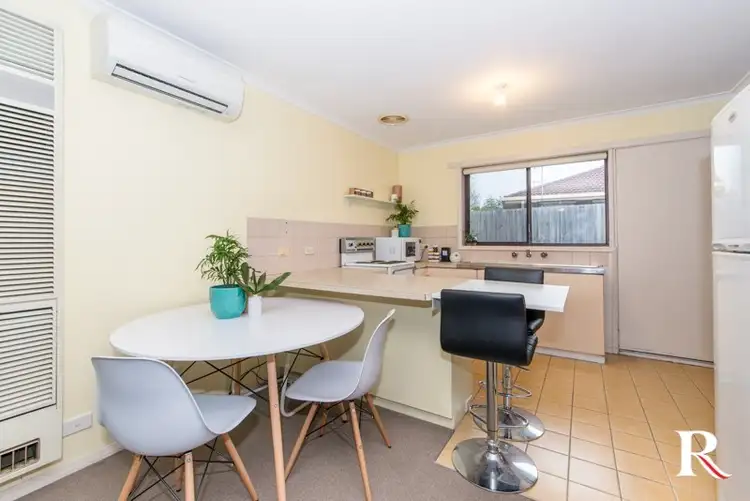 1/1 Clydesdale Crescent, Belmont VIC 3216