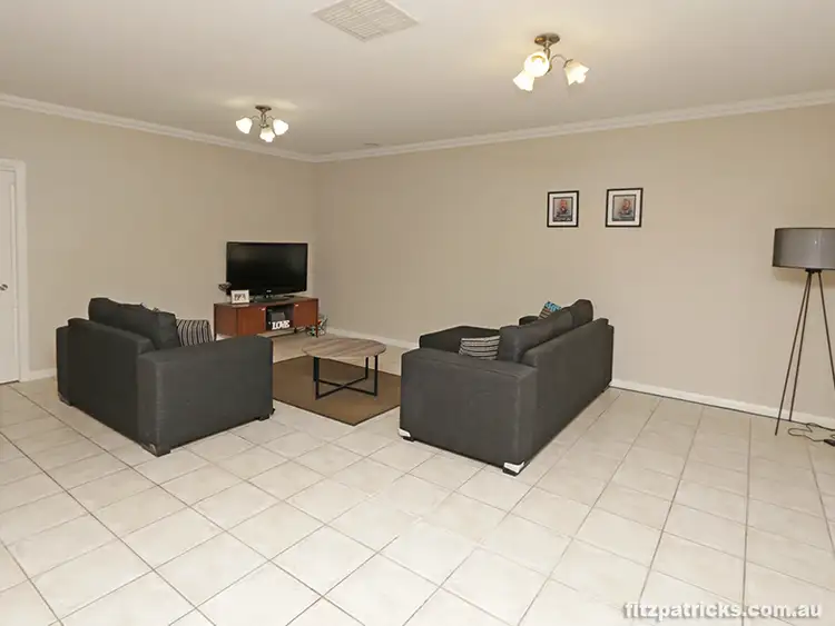 Seventh view of Homely unit listing, 2/19 Walla Place, Glenfield Park NSW 2650