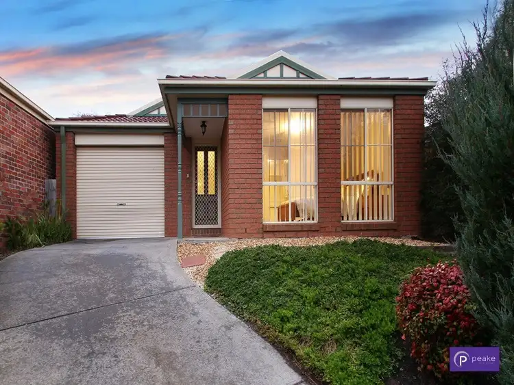 2/26 Albrecht Ave, Berwick VIC 3806