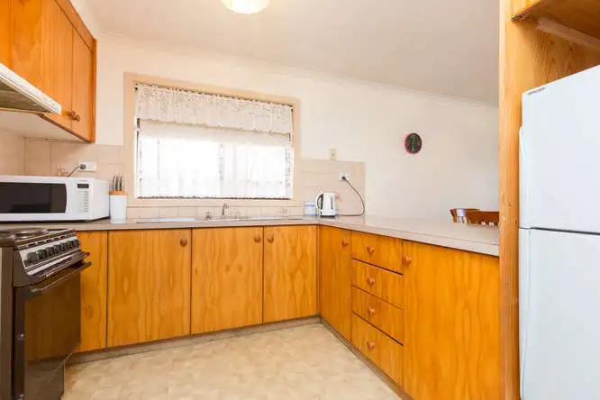 Fifth view of Homely house listing, 2/318 Eighth Street, Mildura VIC 3500