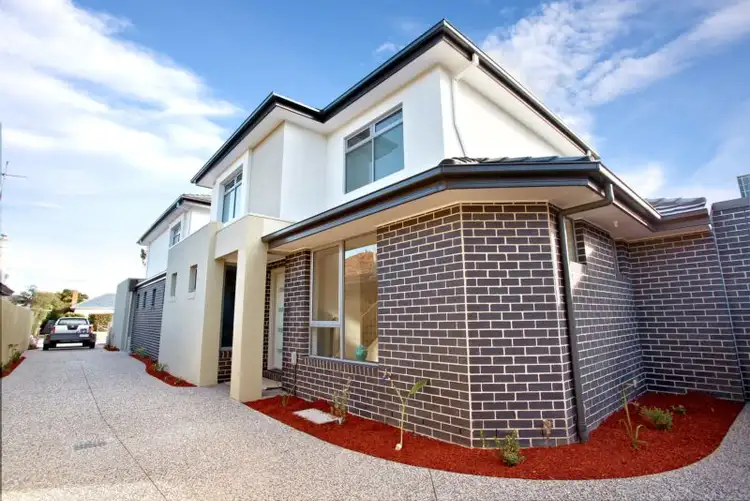 Main view of Homely townhouse listing, 2/6 Caldwell Street, Glenroy VIC 3046