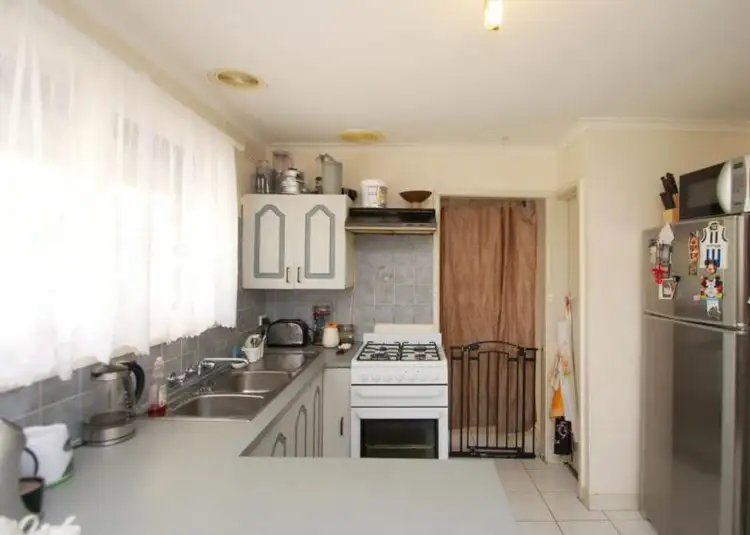 Fifth view of Homely house listing, 5 Clunes Avenue, Dallas VIC 3047