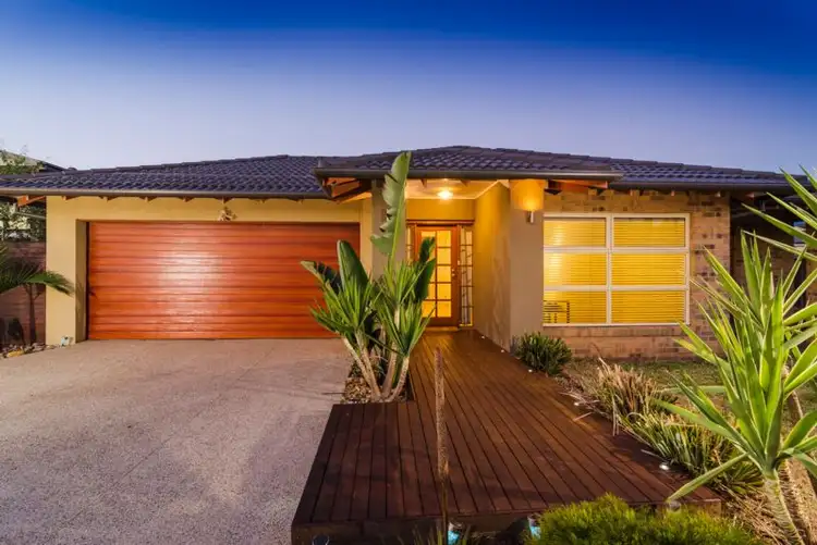 Second view of Homely house listing, 6 Sutherland Court, Tarneit VIC 3029