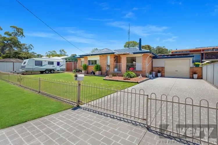 Main view of Homely house listing, 4 Avery Close, Kilaben Bay NSW 2283