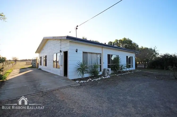 384 Wilsons Road, Haddon VIC 3351