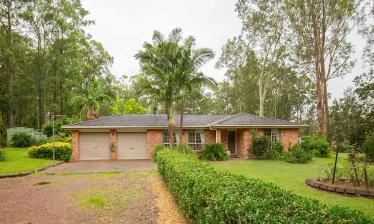 2 Rabar Close, Seaham NSW 2324