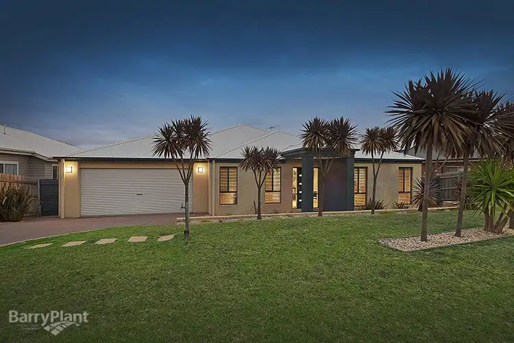 Second view of Homely house listing, 27 Windsor Drive, Beaconsfield VIC 3807
