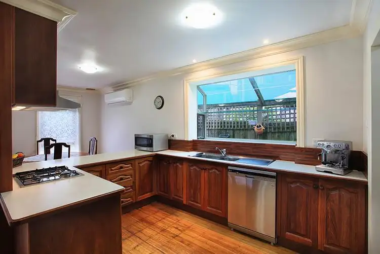 Sixth view of Homely house listing, 2 Casey Drive, Lalor VIC 3075