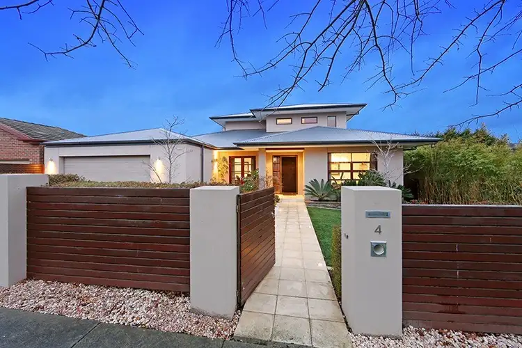 Second view of Homely house listing, 4 Sommersby Court, Lysterfield VIC 3156