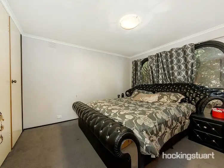 Sixth view of Homely house listing, 2 Magnolia Avenue, Kings Park VIC 3021