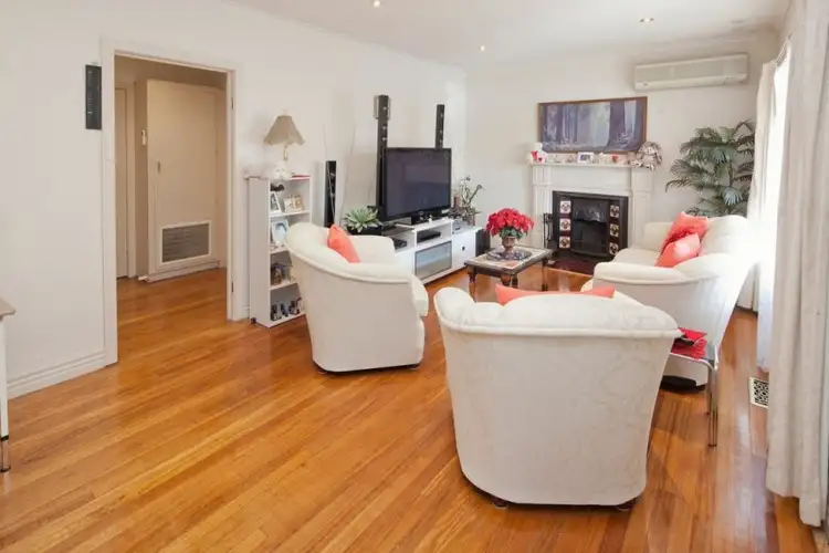 Fourth view of Homely unit listing, 1/5 Cercis Court, Doveton VIC 3177