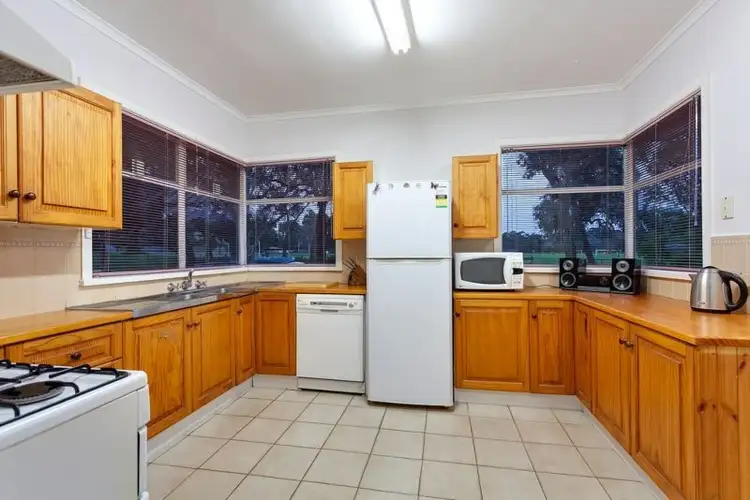 Fifth view of Homely house listing, 40 Surrey Road West, Croydon VIC 3136