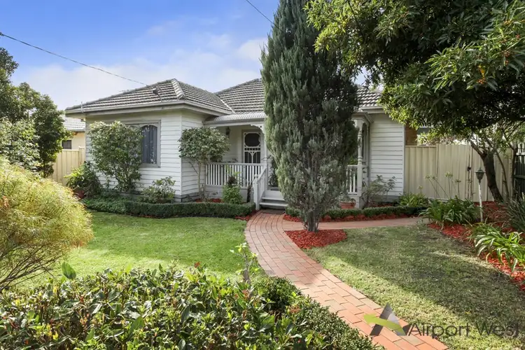 2 Oak Street, Airport West VIC 3042