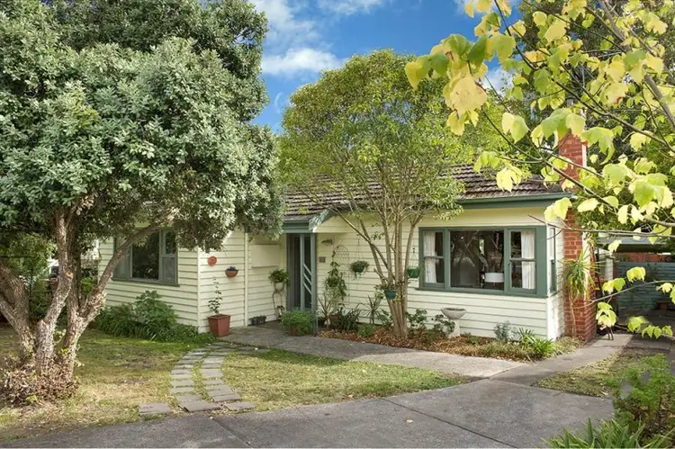 41 Esdale Street, Blackburn VIC 3130