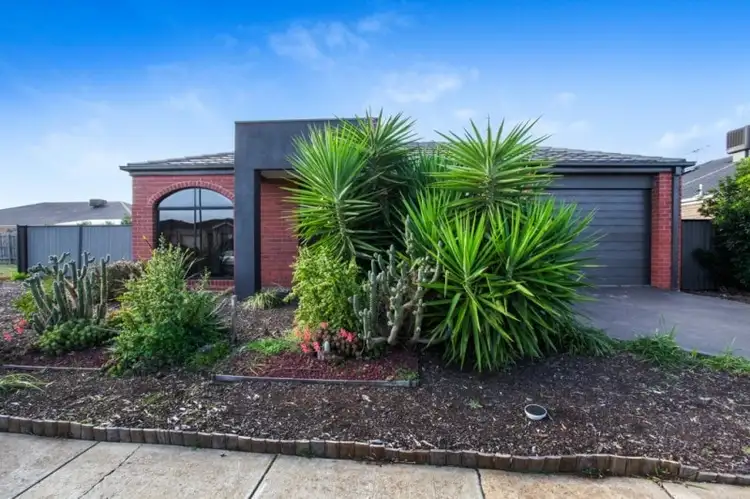 114 Westlake Drive, Melton West VIC 3337
