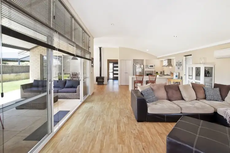 3 Forbes Way, Abbey WA 6280