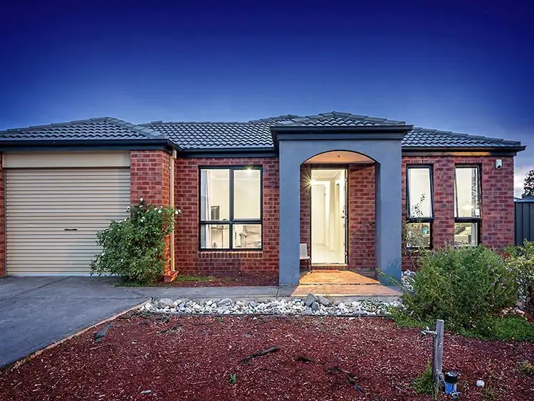 39 Hindmarsh Drive, Wyndham Vale VIC 3024