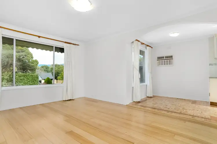 Second view of Homely house listing, 1/8 Croydondale Drive, Mooroolbark VIC 3138