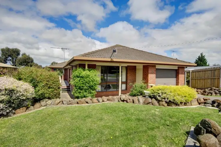 6 Southdown Crescent, Belmont VIC 3216