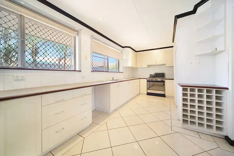 Second view of Homely house listing, 4 Hall Street, Bulgarra WA 6714