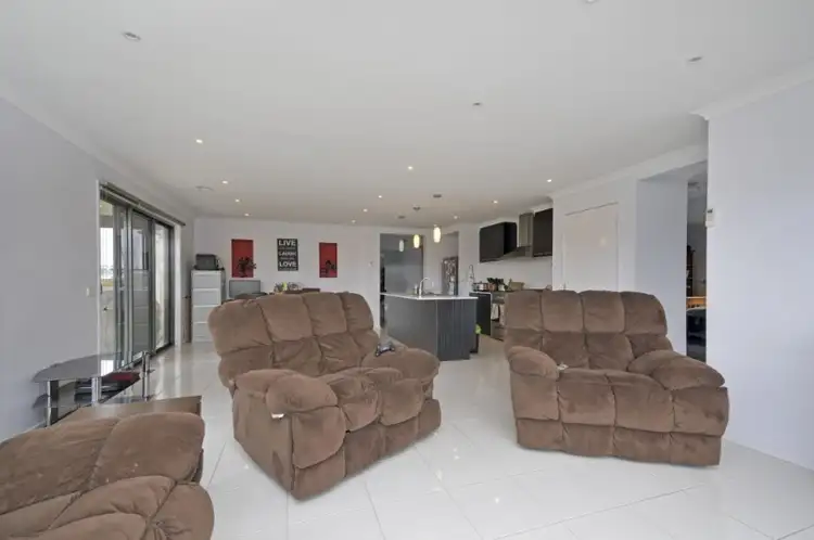 Sixth view of Homely house listing, 11 Rostrevor Close, Traralgon VIC 3844