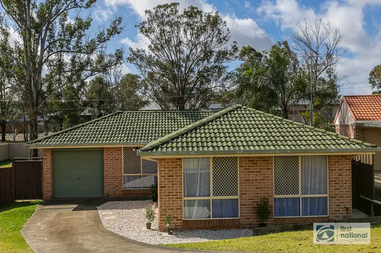 11 Wren Place, Claremont Meadows NSW 2747