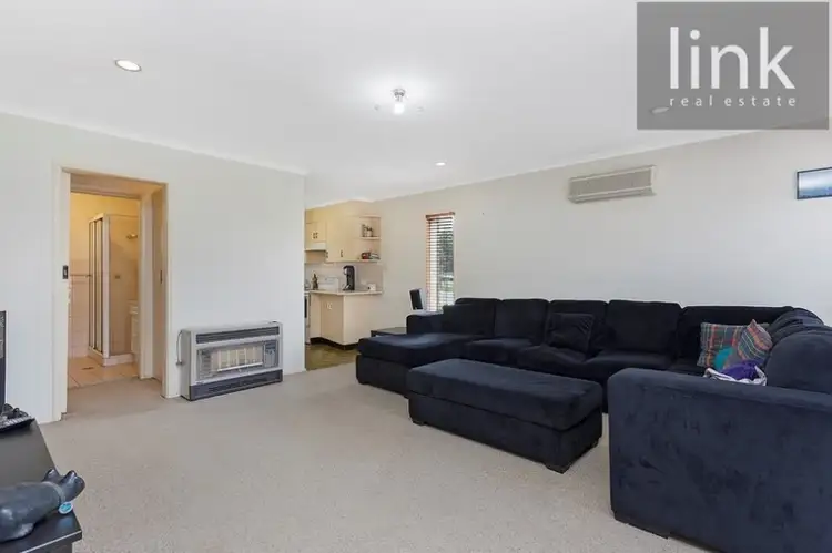 Third view of Homely townhouse listing, 1/525 Hovell Street, Albury NSW 2640