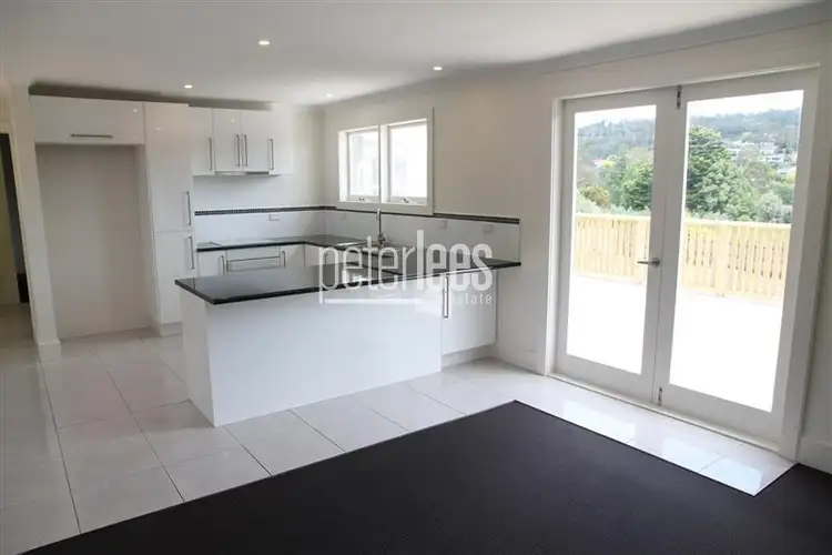12 Summit Road, Trevallyn TAS 7250