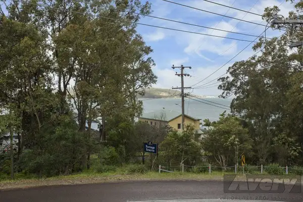 Second view of Homely house listing, 2 The Quarterdeck, Carey Bay NSW 2283