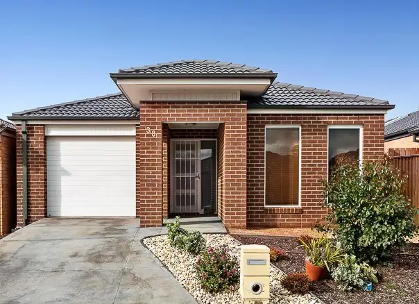 38 Granada Grove, Doreen VIC 3754