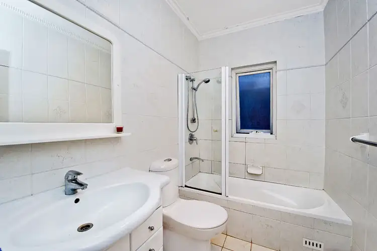 Fifth view of Homely apartment listing, 10/122 Old South Head Road, Bellevue Hill NSW 2023