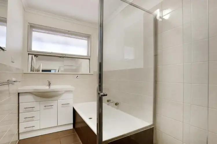 Sixth view of Homely unit listing, 3/15 Jordan Grove, Glen Waverley VIC 3150
