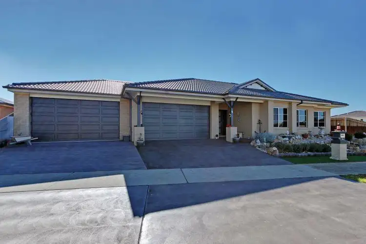 4 The Crescent, Eagle Point VIC 3878